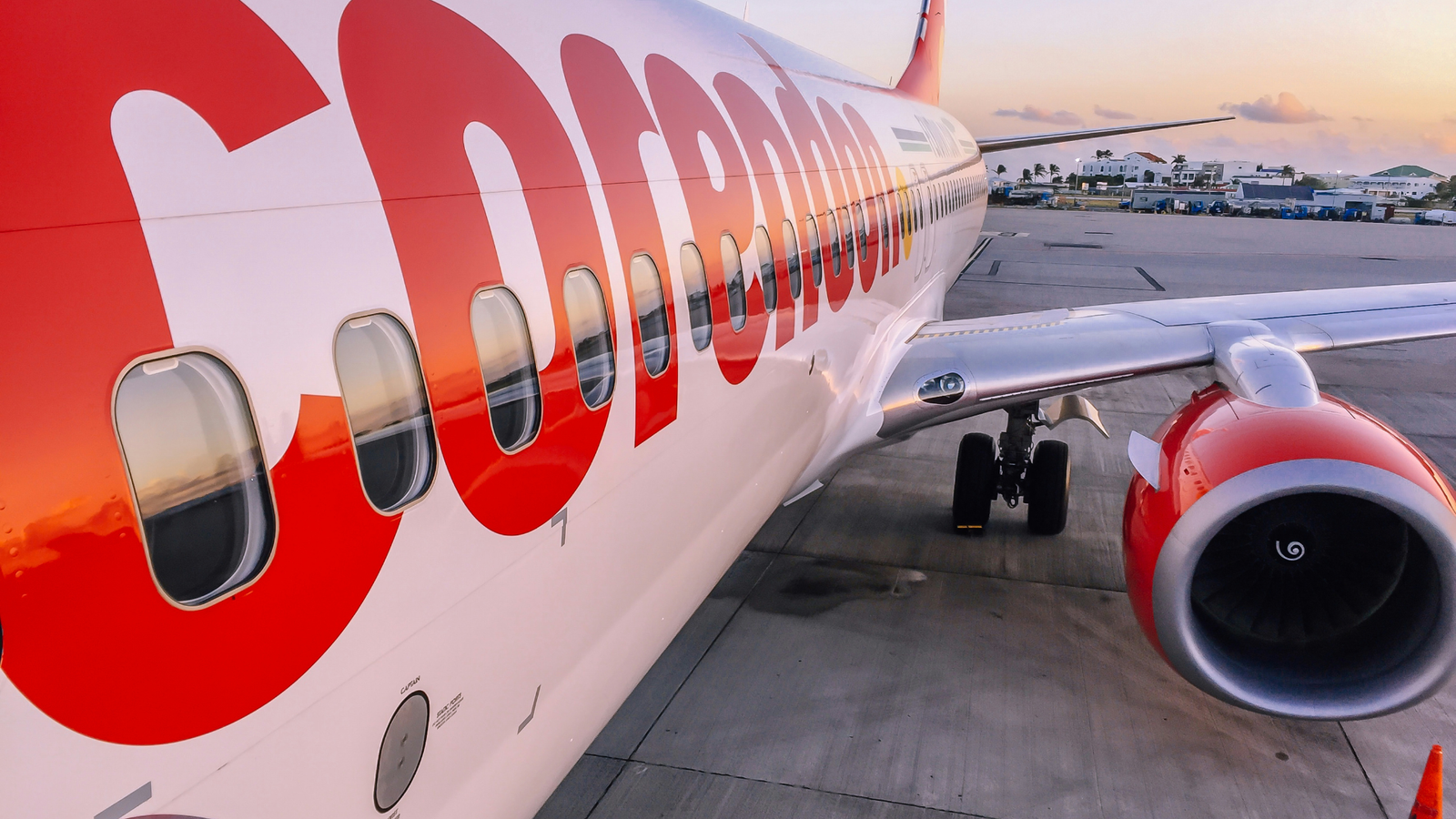 Top Airlines Ranked by Comfort and Customer Service